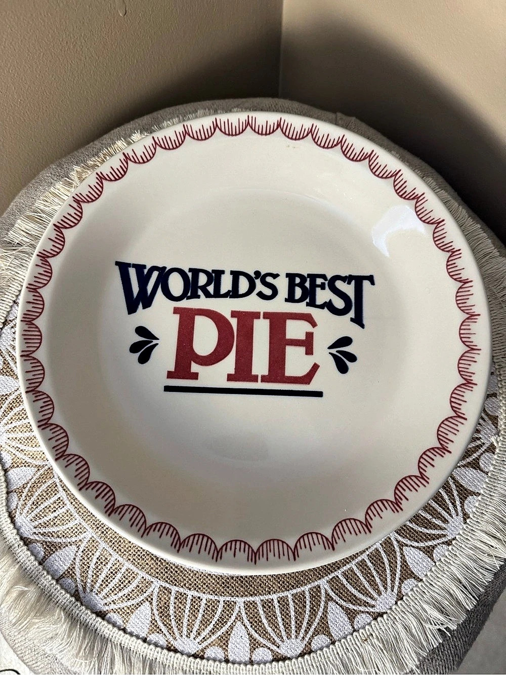 MOUNT CLEMENS POTTERY World's Best Pie Plate Made in Japan 10.5"